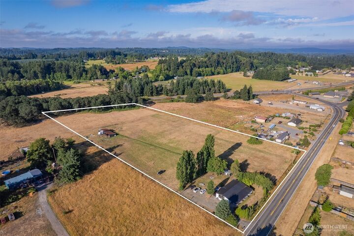 Property Photo:  9015  183rd Avenue SW  WA 98579 