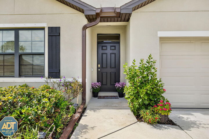 Property Photo: 6289 NW Regent Street FL 34983