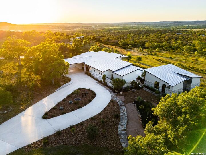 Property Photo:  214 Jungfrau Hill Rd  TX 78013 