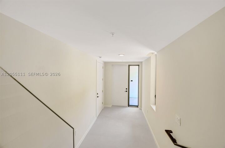 Property Photo:  2692 SW 25th Ave  FL 33133 