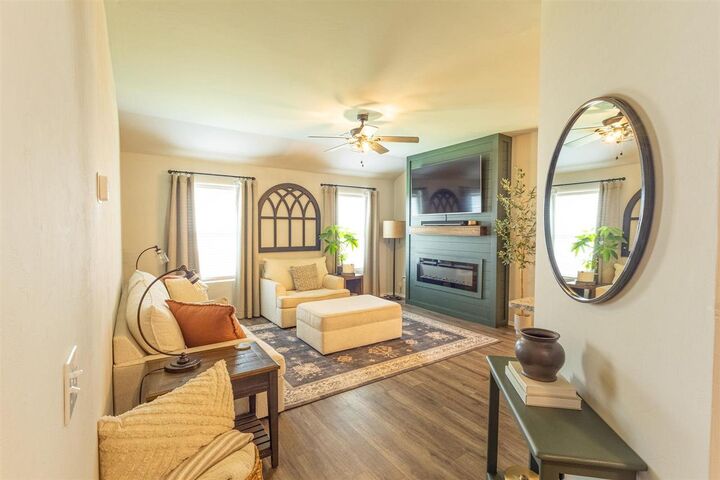 Property Photo:  1911 N Payne Street  OK 74075 