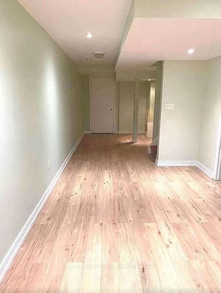 Property Photo: 6112 Windfleet Crescent ON L5V 2Z6