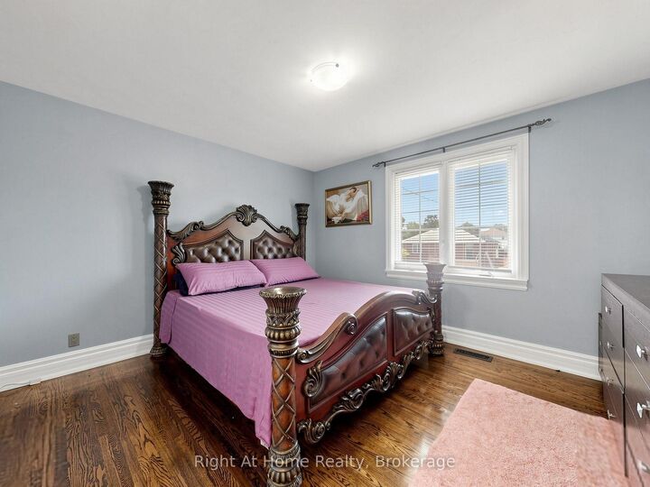 Property Photo: 536 Barbara Street ON K9A 2B1
