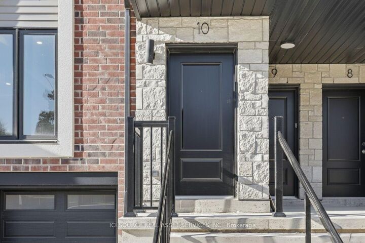 Property Photo: 2 Slessor Boulevard 10 ON L3M 5J4