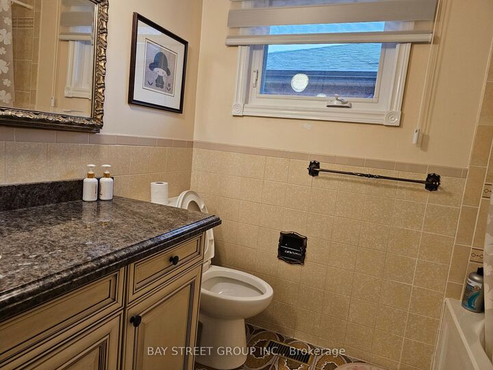 Property Photo: 29 Elmartin Drive ON M1W 3C6