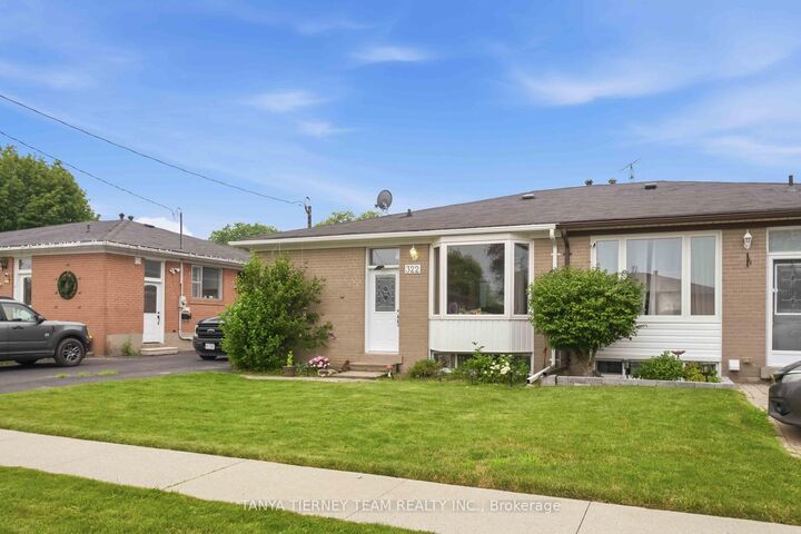 Property Photo: 322 Rosedale Drive ON L1N 1Z3