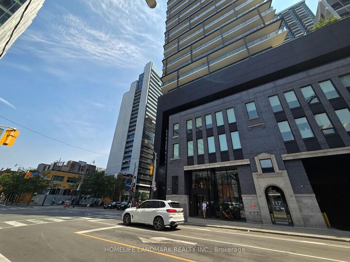 Property Photo: 125 Peter Street 2610 ON M5V 0M2