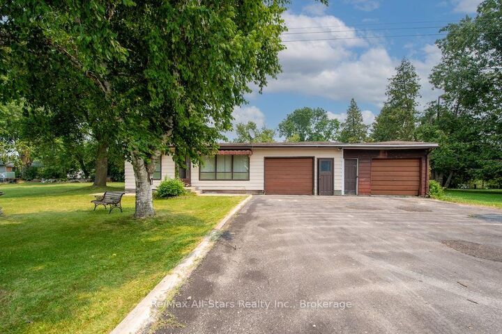 Property Photo: 9 Jones Avenue ON K0M 1G0