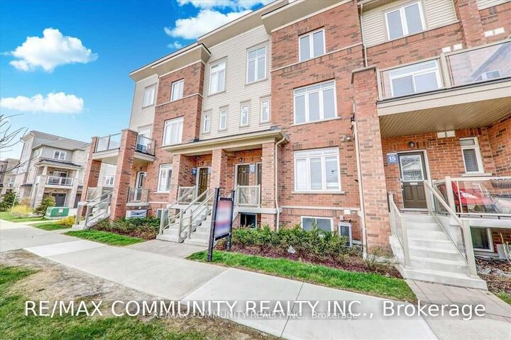 Property Photo: 2718 William Jackson Drive ON L1X 0E6