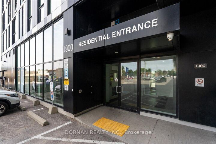 Property Photo: 1900 Simcoe Street 829 ON L1G 4Y3