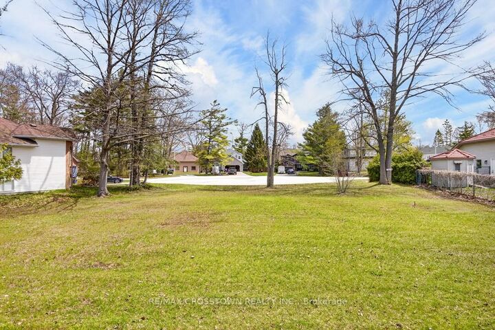 Property Photo: 15 Smallman Drive ON L9Z 1L1