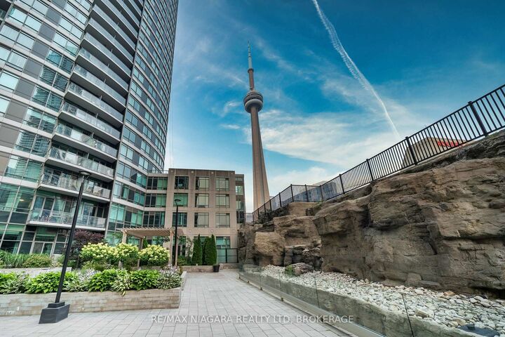 Property Photo: 361 Front Street W 3603 ON M5V 3R5
