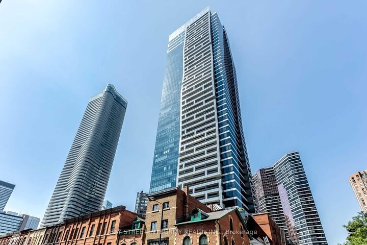 Property Photo: 5 St. Joseph Street 1203 ON M4Y 0B6