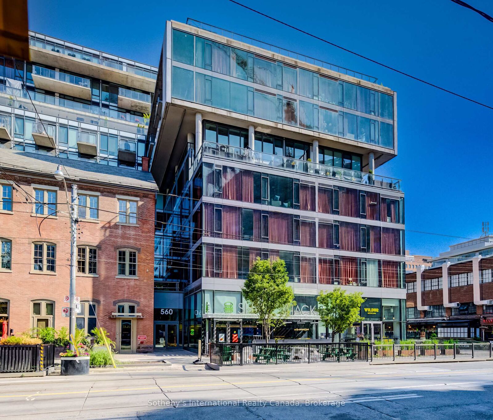 Property Photo: 560 King Street W 708 ON M5V 1M3