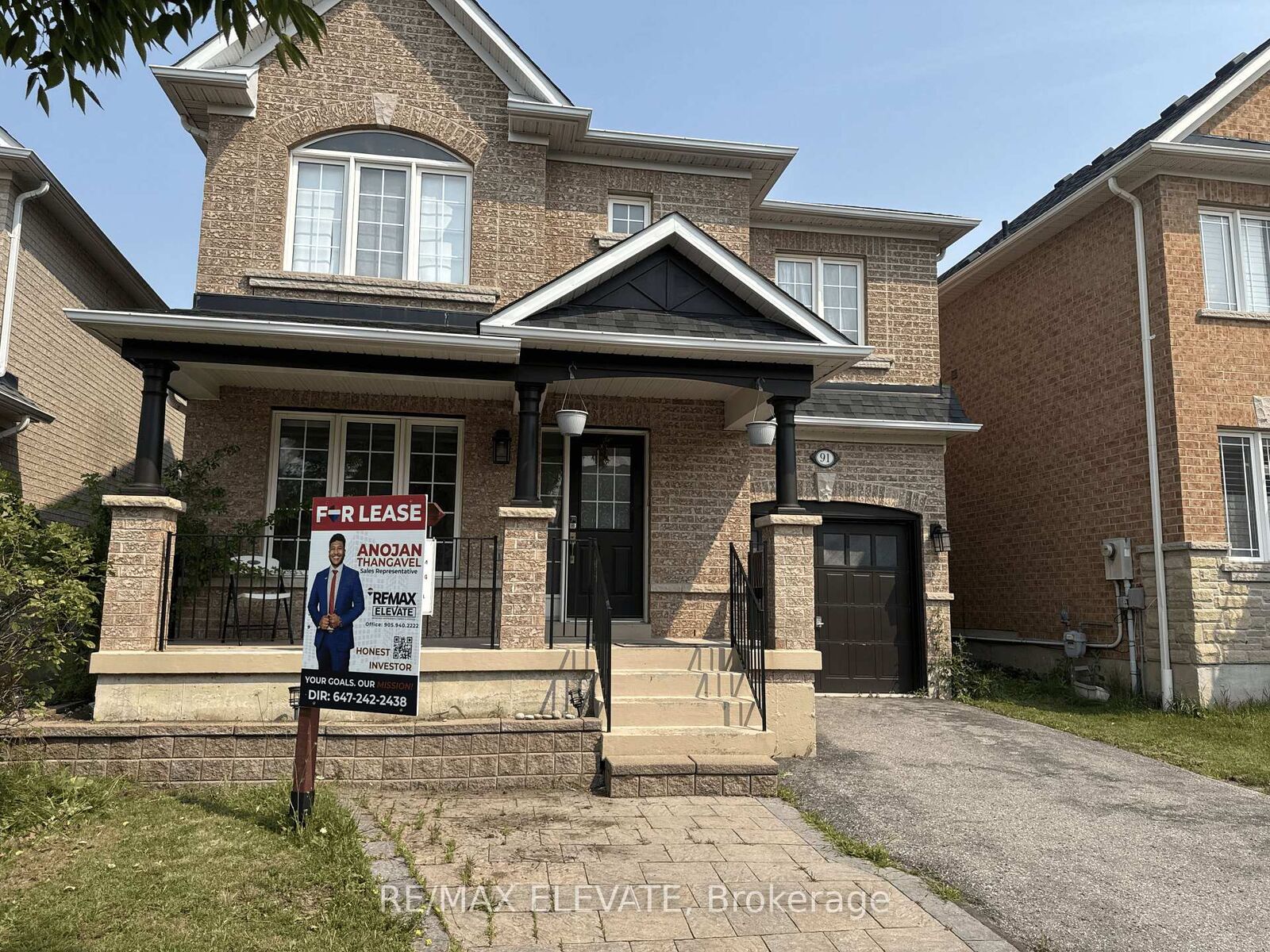 Property Photo: 91 Whitlock Crescent ON L1Z 2B1