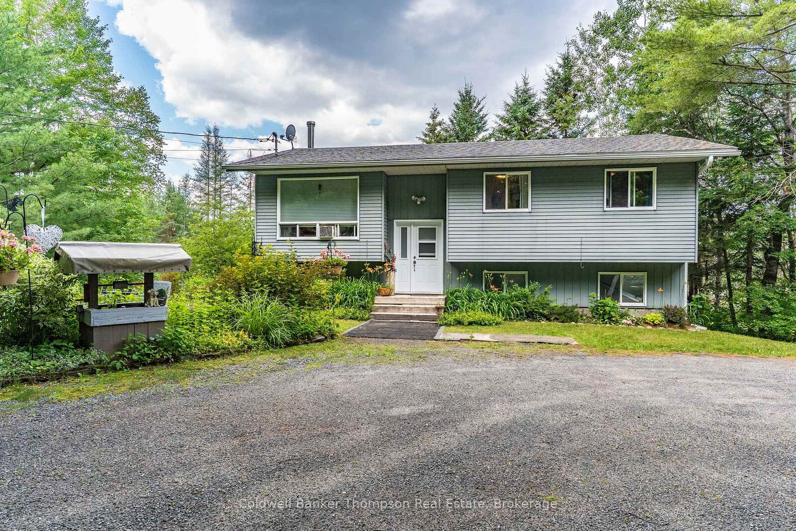 Property Photo: 68 Stephenson. 2 Road E ON P0B 1L0