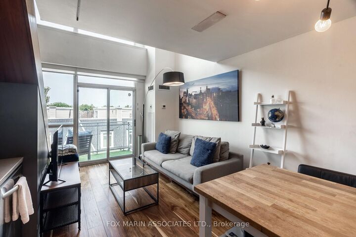 Property Photo: 954 King Street W 517 ON M6K 3L9