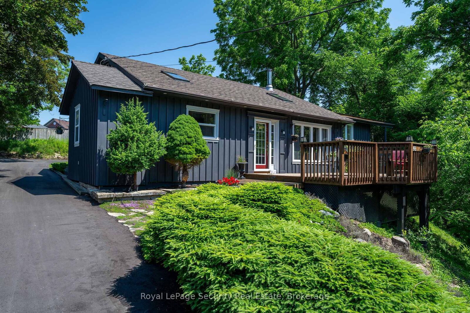 Property Photo: 48 Jackman Road ON L1C 2C9