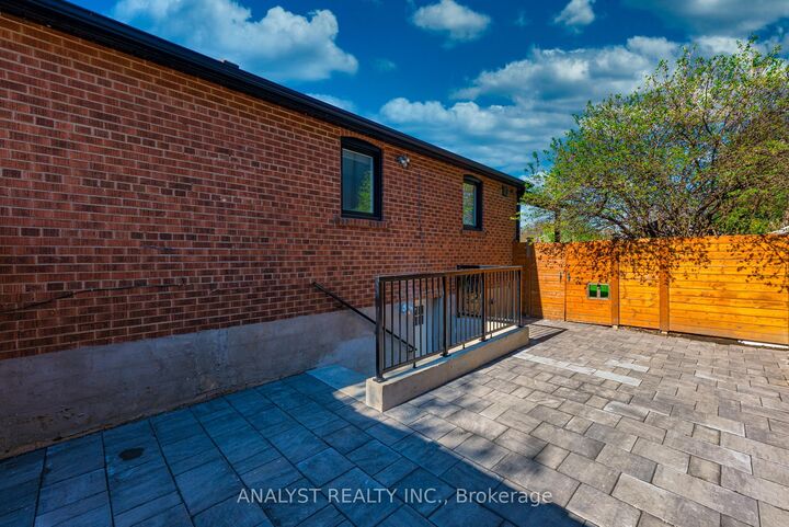 Property Photo: 39 Chartwell Road Bsmt ON M8Z 4E9