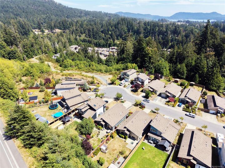 Property Photo: 6354 Willowpark Way BC V9Z 1L9