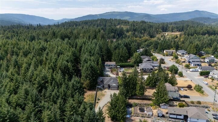 Property Photo: 2192 Baron Rd BC V8H 0K4
