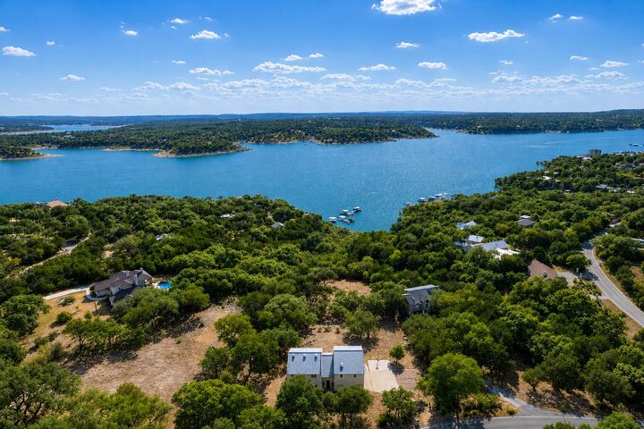 Property Photo: 4804 Eck Lane TX 78734