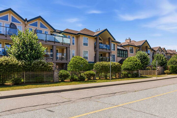 Property Photo: 33150 4th Avenue 316 BC V2V 7A3