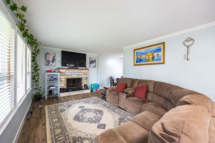 Property Photo:  2519 Magnolia Crescent  BC V2T 3N1 