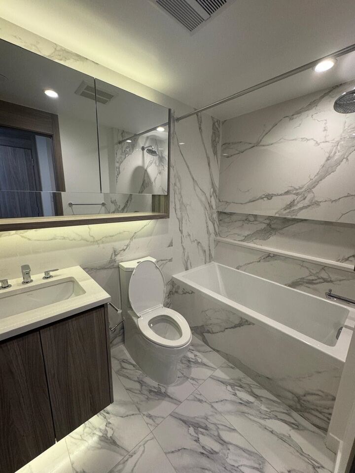 Property Photo: 13778 100th Avenue 2201 BC V3T 0V3