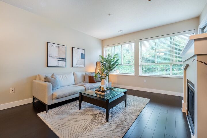 Property Photo: 3110 Dayanee Springs Boulevard 302 BC V3E 0B4