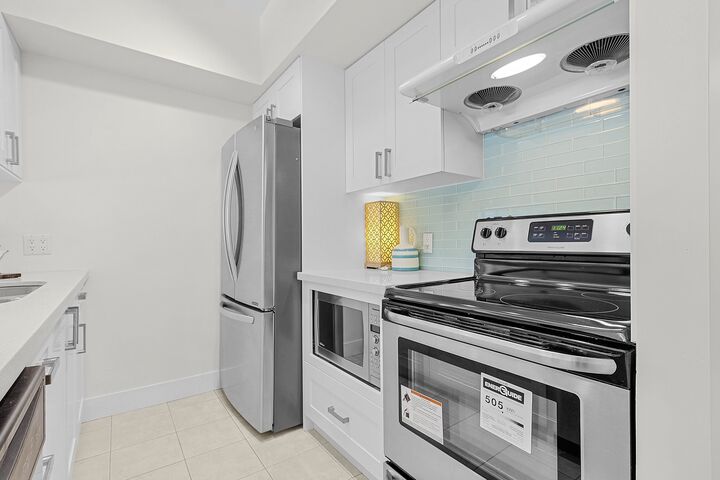 Property Photo: 8871 Lansdowne Road 302 BC V6X 3X8