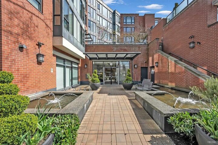 Property Photo: 3228 Tupper Street 403 BC V5Z 4S7