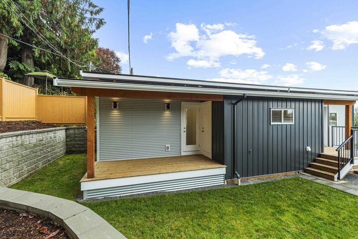 Property Photo: 34519 Lougheed Highway 10 BC V2V 6N7