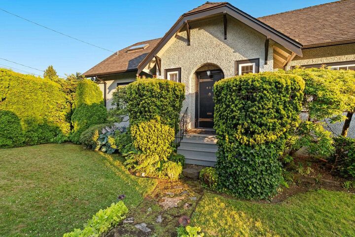 Property Photo: 401 Somerset Street BC V7N 1G2