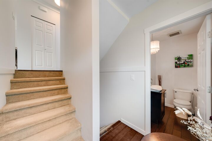 Property Photo: 6956 193 Street 39 BC V4N 6E7