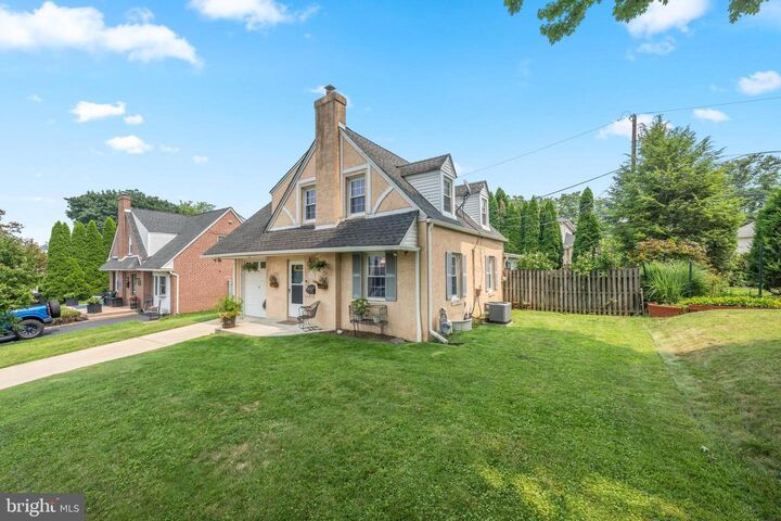 Property Photo: 2326 S Gilinger Road PA 19444