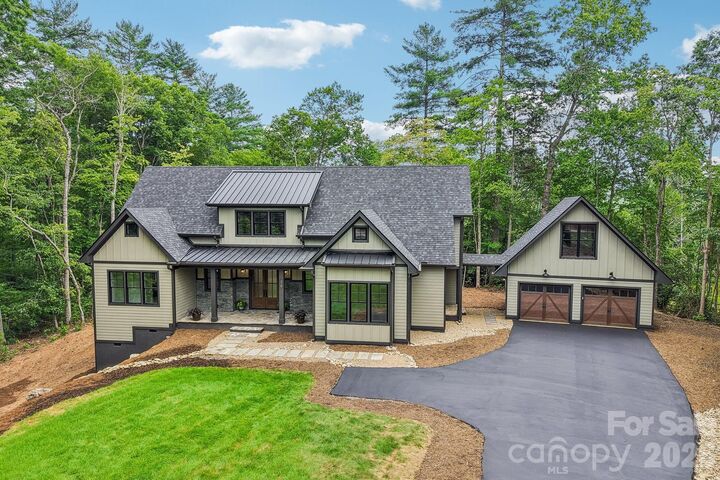 Property Photo: 318 Mountain Home Trail NC 28712