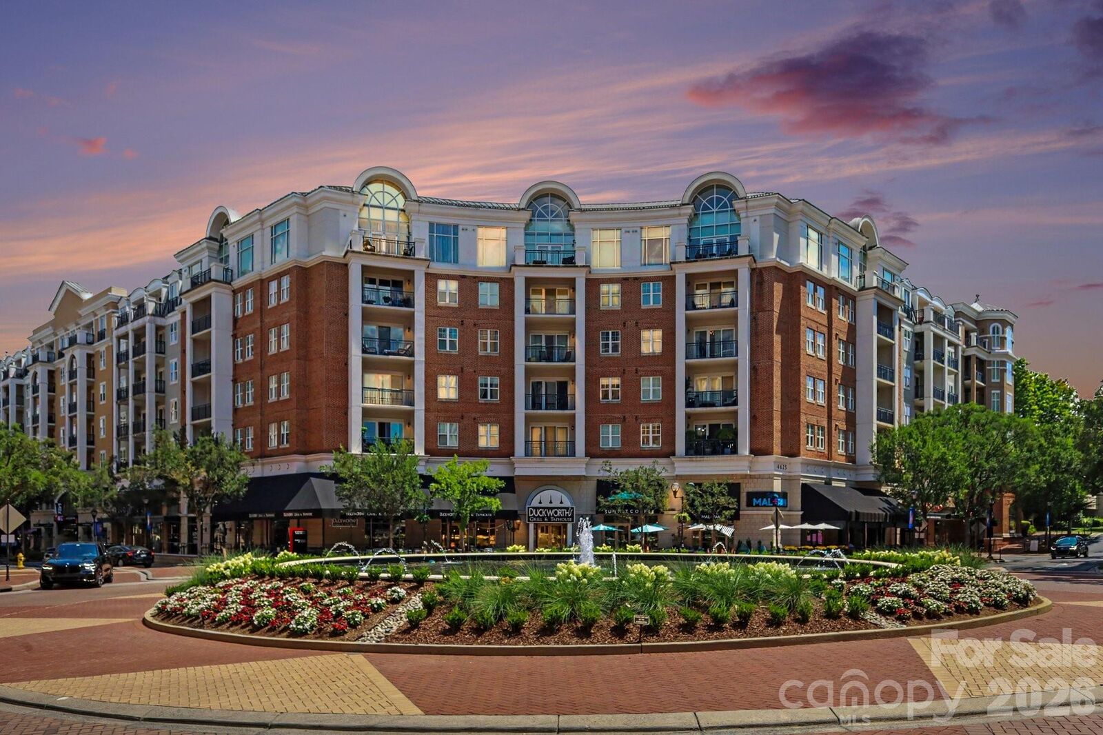 Property Photo: 4625 Piedmont Row Drive 417 NC 28210