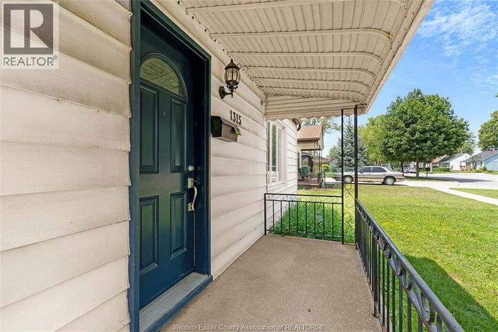 Property Photo: 1315 Partington Avenue ON N9B 2P5