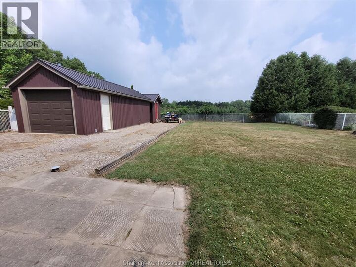 Property Photo:  264 Walnut Street  ON N0P 1M0 
