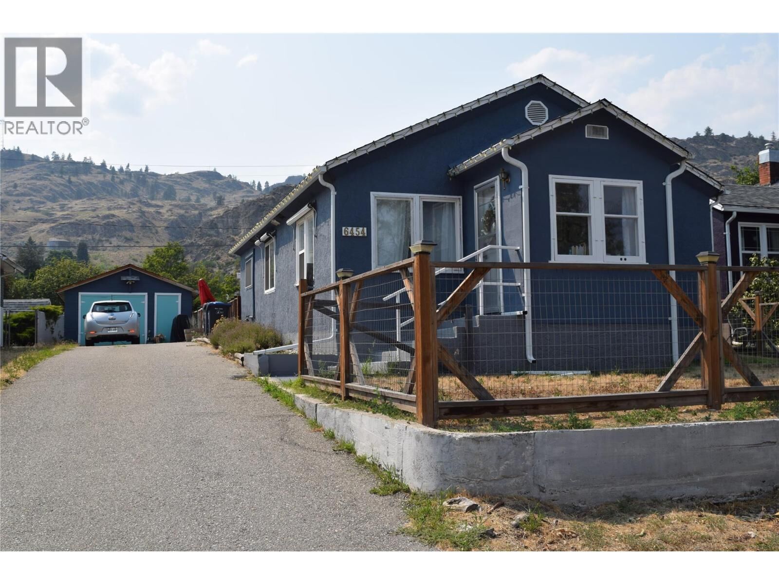 Property Photo: 6454 Kootenay Street BC V0H 1T0