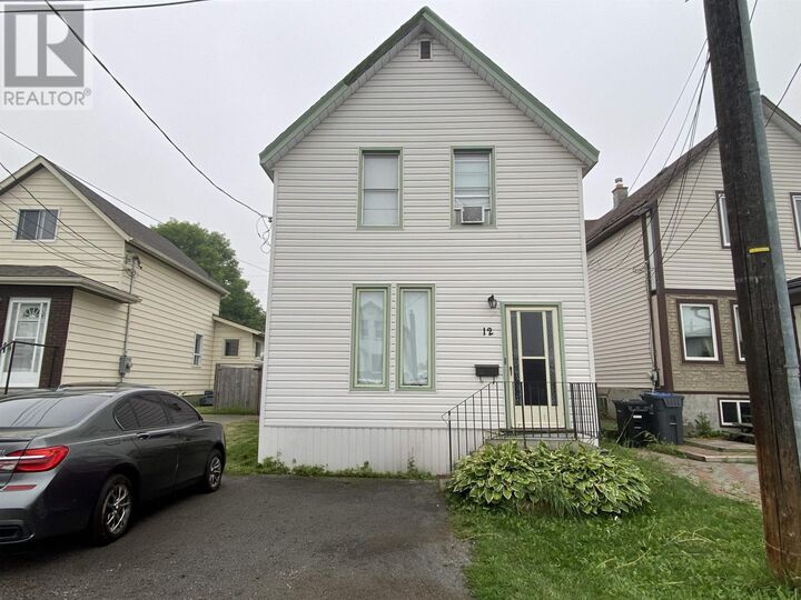 12 Machar Ave — photo 1