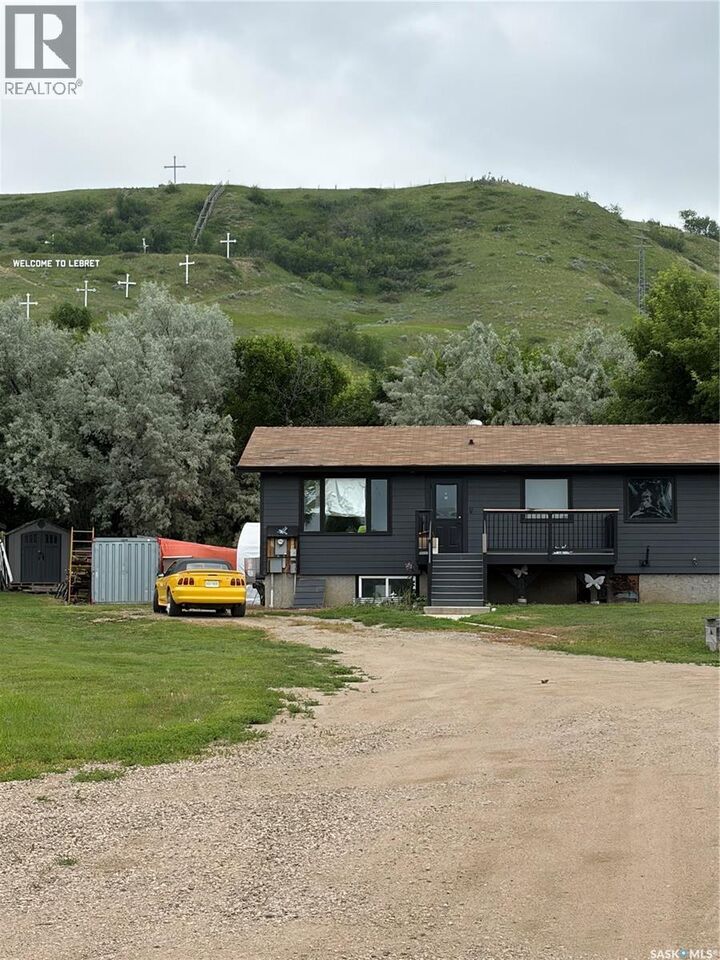 Property Photo:  4 Mission Bay  SK S0G 2Y0 
