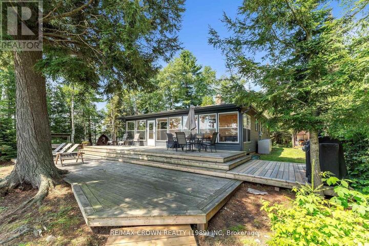 Property Photo: 71 Northwoods Drive C Island ON P0H 1K0