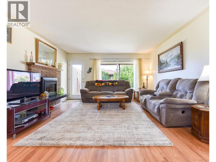 Property Photo:  52 Granby Place  BC V2A 2Z4 