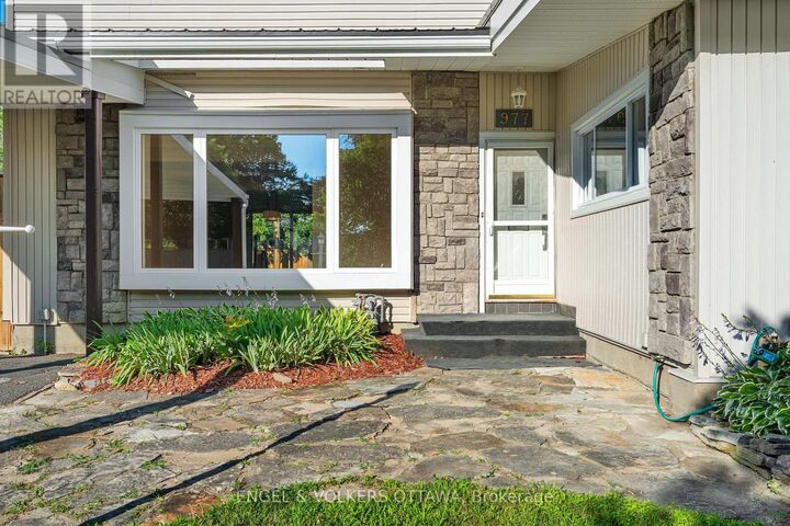 Property Photo: 977 Blythdale Road ON K2A 3N9