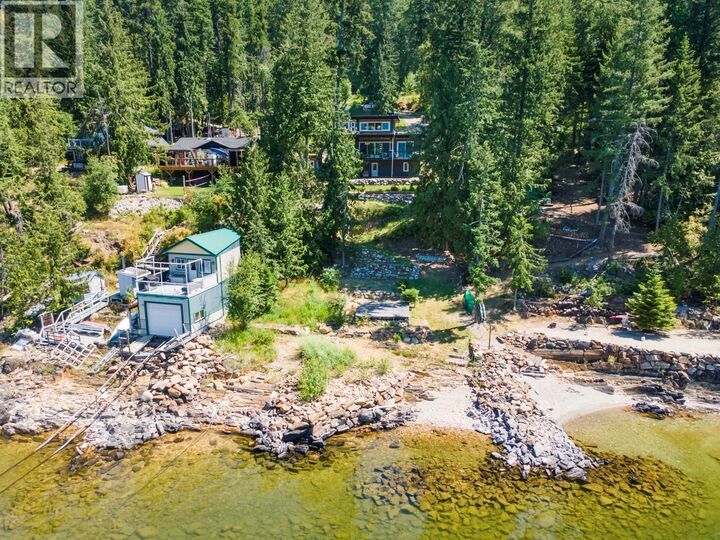 Property Photo: 13683 Larch Road BC V0B 1A4