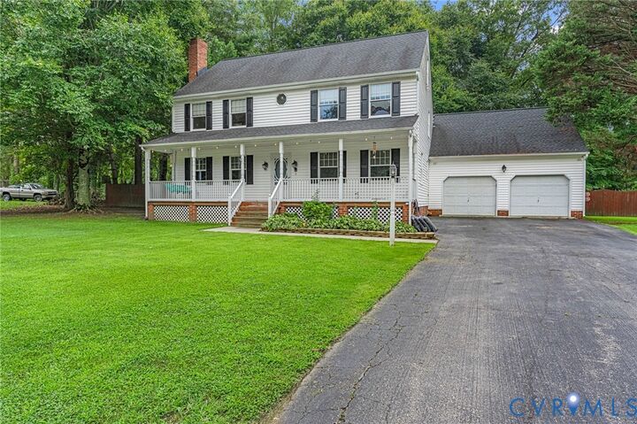 Property Photo: 8307 Briarthorn Court VA 23116