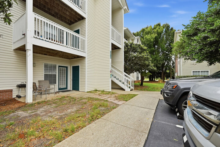 Property Photo:  4010 Dancing Cloud Court 400  FL 32540 
