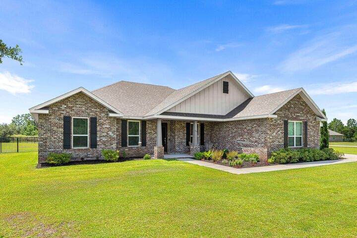Property Photo: 909 Brushed Dunes Circle FL 32439